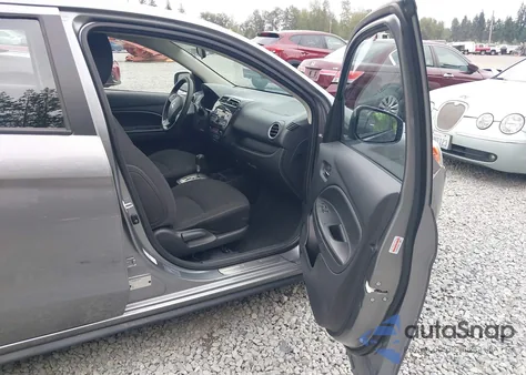 2015 Mitsubishi Mirage Es/Rf z USA, uszkodzony, nr VIN ML32A4HJXFH056843